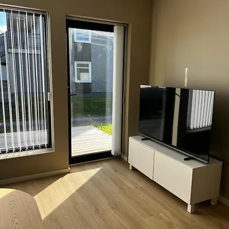 Newly Refurbished In The Center *