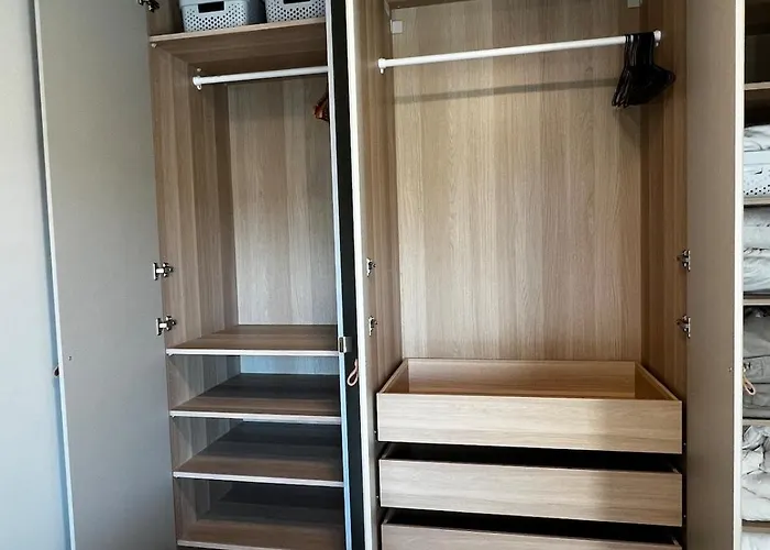 Newly Refurbished In The Center